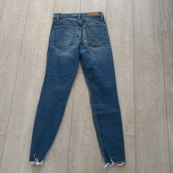 GRLFRND Women Jeans Kendall Amelia High-Rise Skinny Distressed Size 26 - Picture 2 of 10